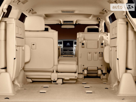 Lexus LX 2005