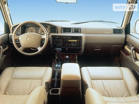 Lexus LX 2001