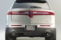 Lincoln MKT Base