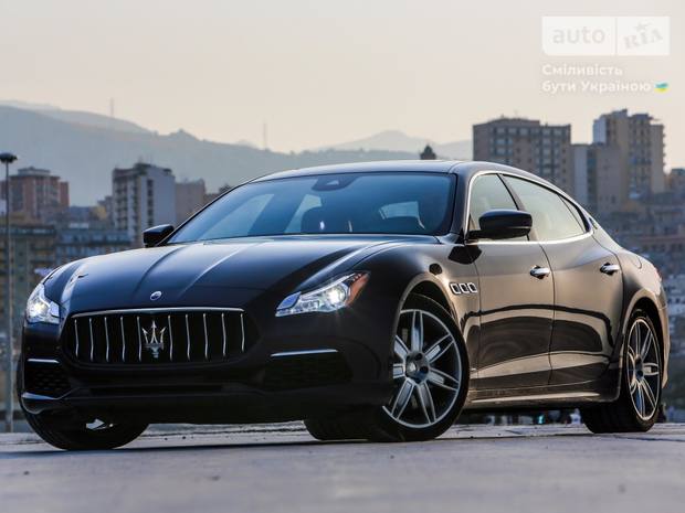 Maserati Quattroporte VI покоління (FL)/M156 Седан