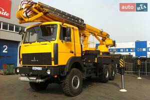 МАЗ 6317x5 I поколение Грузовик