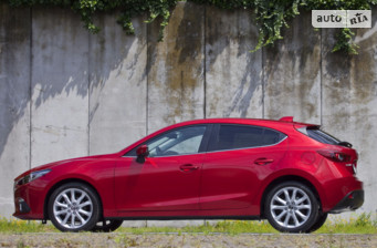 mazda 3 с акпп отзывы