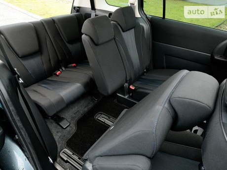 5 Mazda 5
