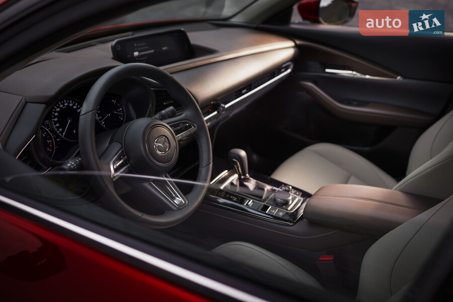 Mazda CX-30 - фото 11