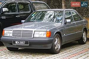 Mercedes-Benz 190 W201 Седан