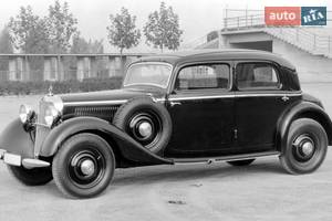 Mercedes-Benz 230-pullman W143 Седан
