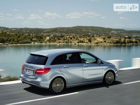 Mercedes-Benz B-Class 2010