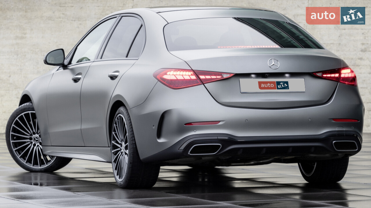 Новий Mercedes-Benz C-Class W206 седан - фото 9