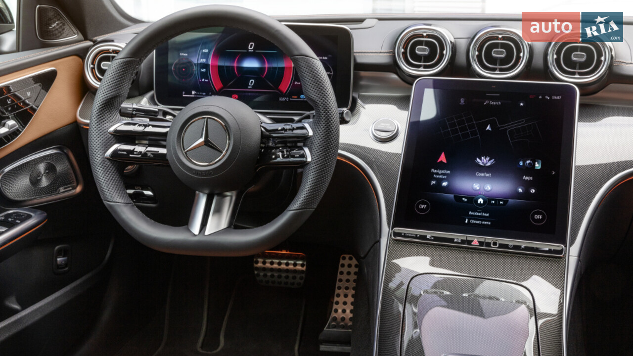 Новий Mercedes-Benz C-Class W206 седан - фото 3