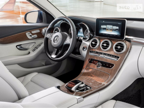 Mercedes-Benz C-Class 2015