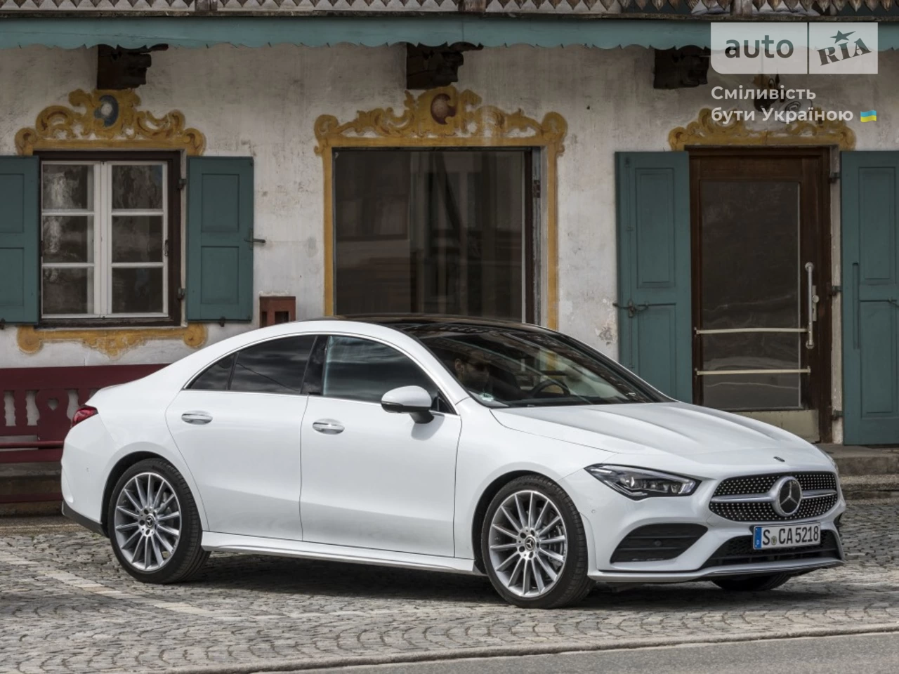 Mercedes-Benz CLA-Class Base