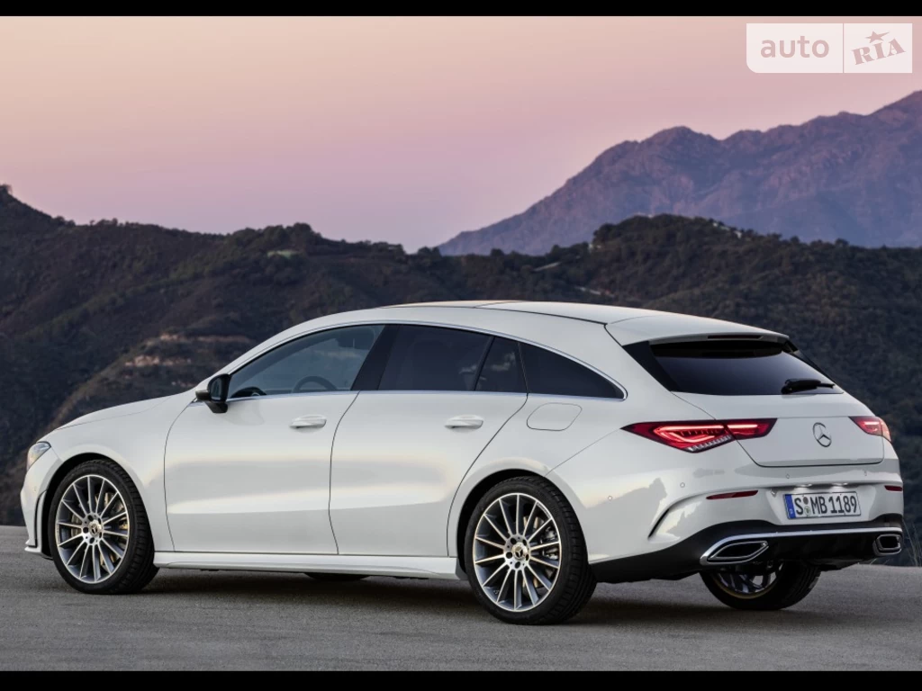 Mercedes-Benz CLA-Class Base