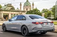 Новий Mercedes-Benz E-Class W214 седан