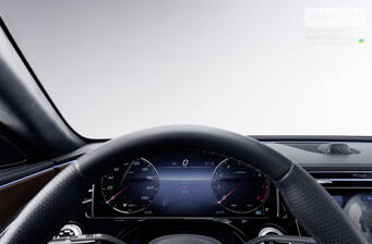 Mercedes-Benz E-Class 2024 Exclusive Line