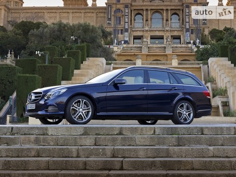 Mercedes-Benz E-Class 1983