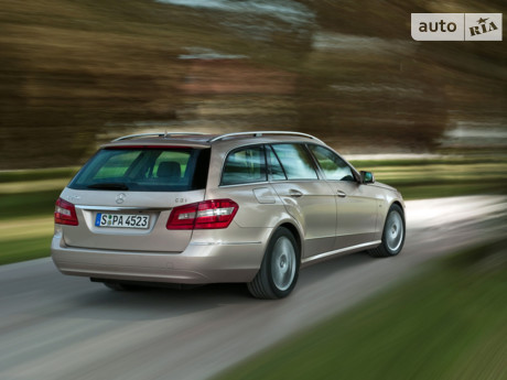 Mercedes-Benz E-Class 2016