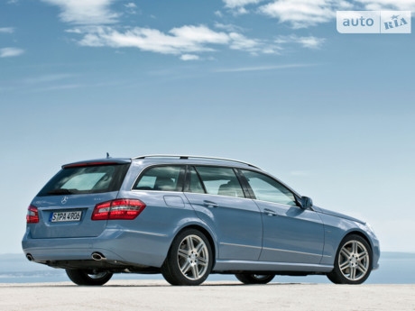E-Class Mercedes-Benz E-Class