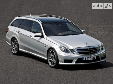 E-Class Mercedes-Benz E-Class