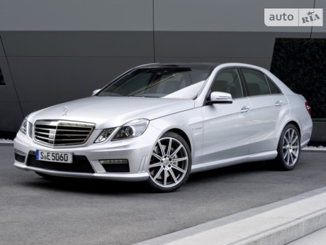 Mercedes-Benz E-Class 2010