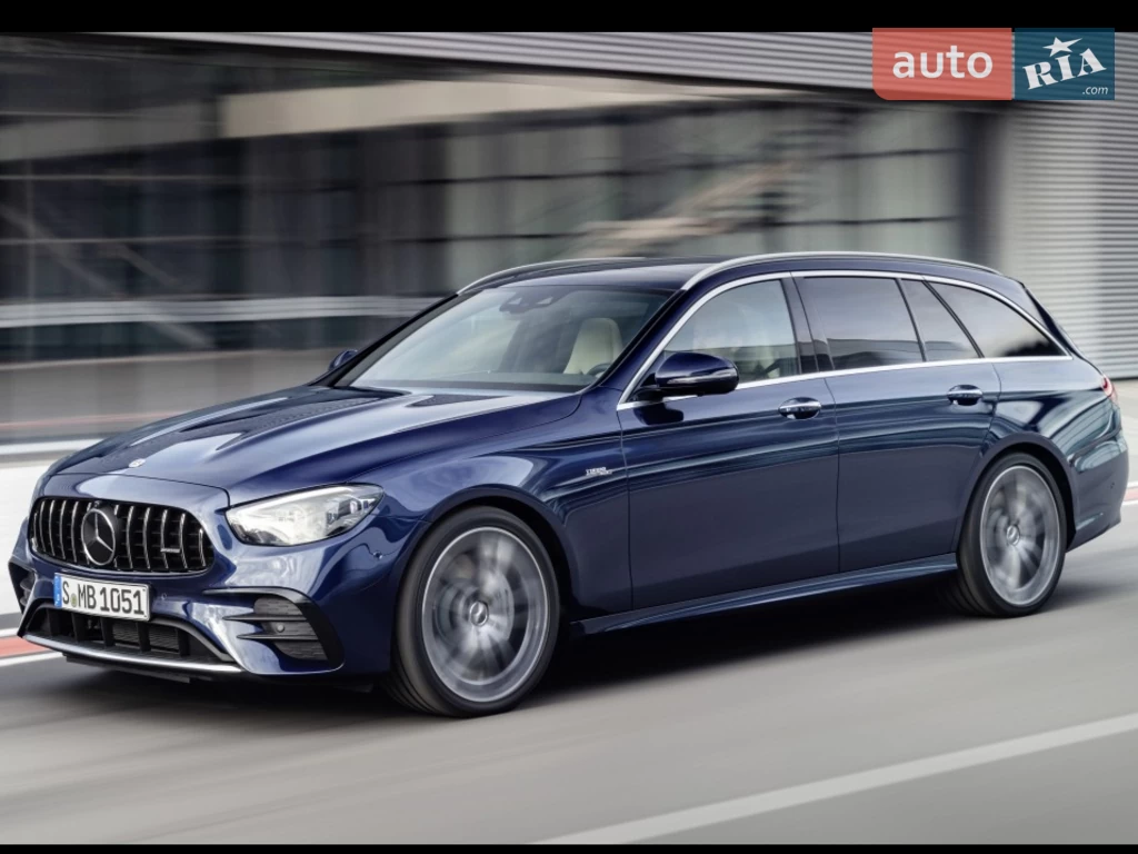 Mercedes-Benz E-Class Base