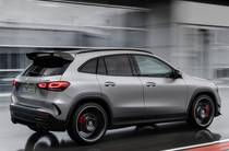 Mercedes-Benz GLA-Class Base