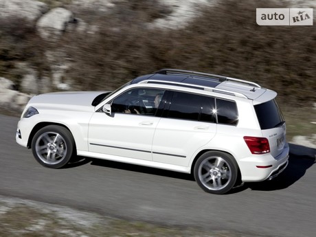 Mercedes-Benz GLK-Class 2011