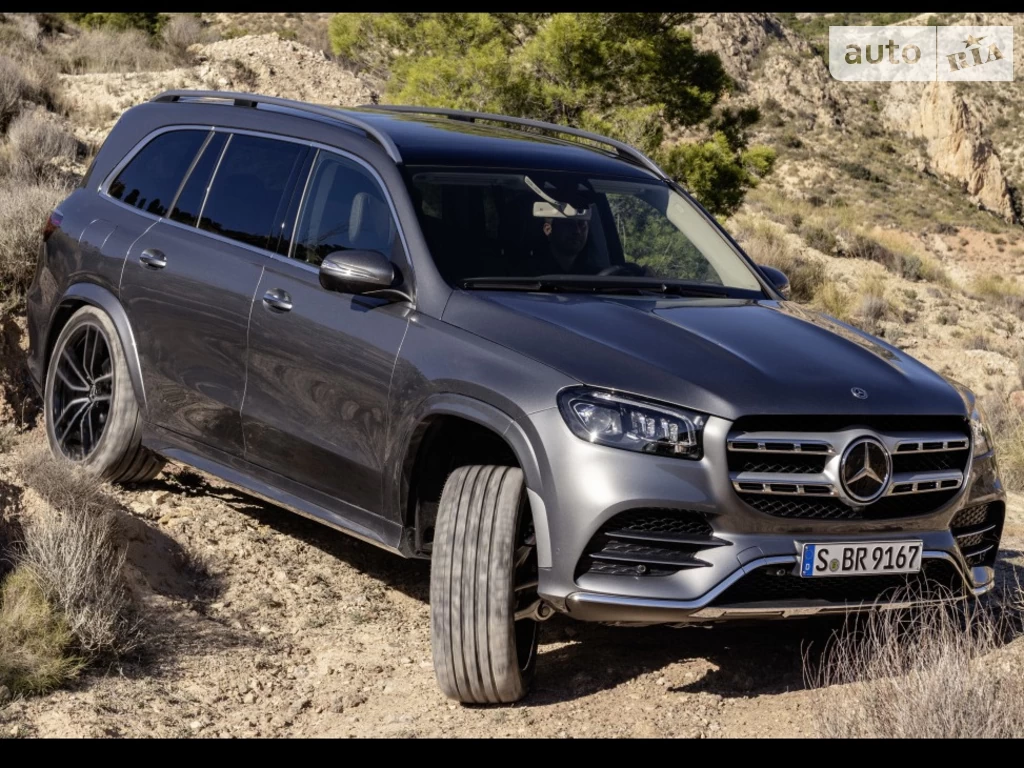 Mercedes-Benz GLS-Class Base