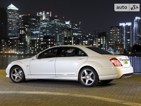 Mercedes-Benz S-Class 2008