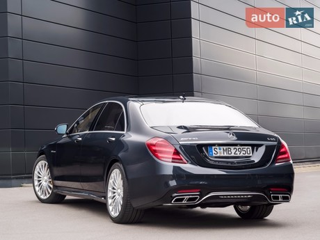 S-Class Mercedes-Benz S-Class