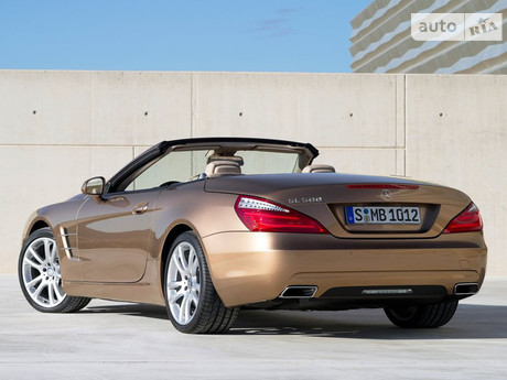 Mercedes-Benz SL-Class Mercedes-AMG SL 65 AT (612 л.с.) 2009