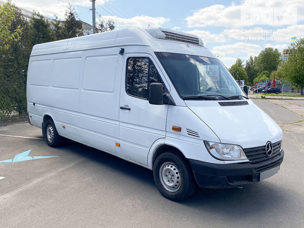 Mercedes-Benz Sprinter W901/W905 Ізотермічний