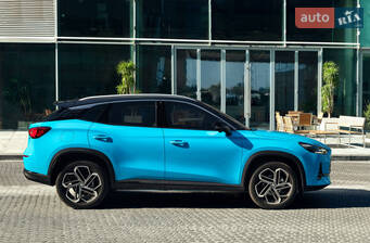 МГ Ван I покоління Кроссовер