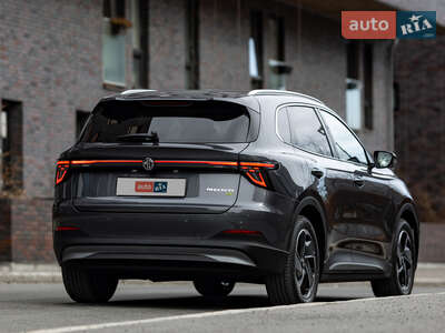 MG S5 EV 2026 Trophy