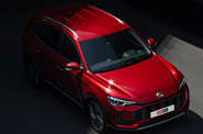 MG ZS LUX