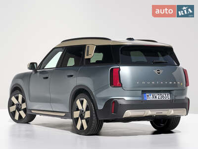 MINI Countryman 2025 Base