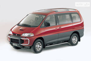 Mitsubishi delica IV покоління (FL) Мінівен