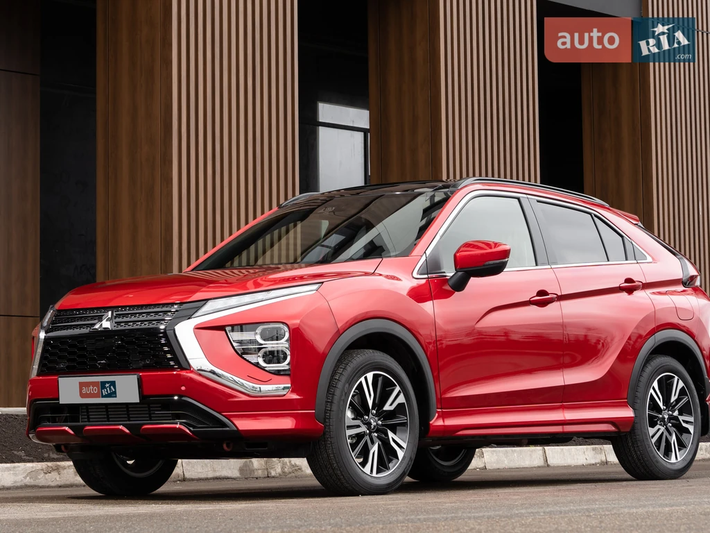 Mitsubishi Eclipse Cross Invite