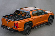 Новий  L 200 6 поколение пікап - фото 3