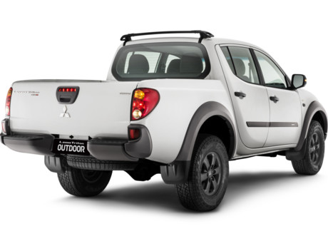 Mitsubishi L 200 2002