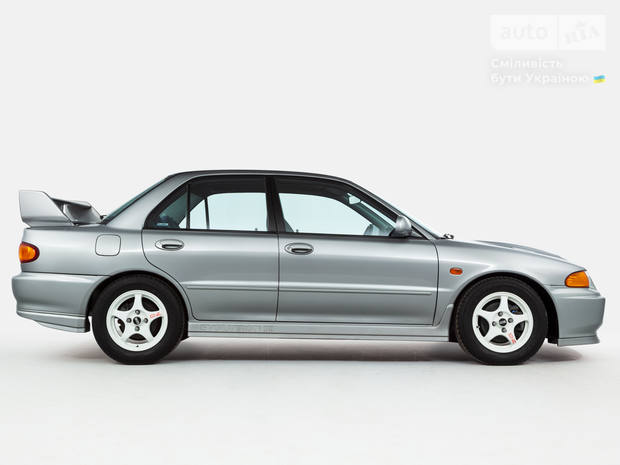 Mitsubishi Lancer Evolution III покоління Седан