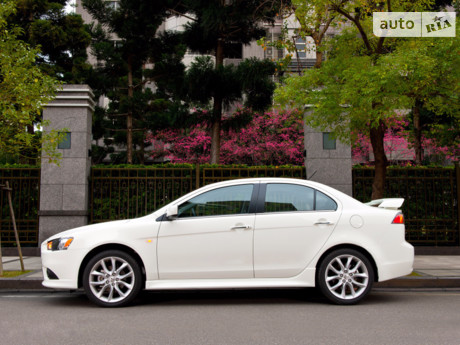 Mitsubishi Lancer X 2.0 MT (150 л.с.) 2007