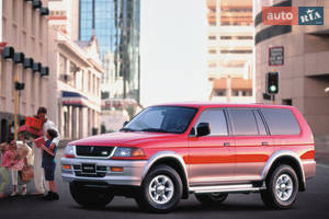 Mitsubishi nativa I покоління/K90W Позашляховик