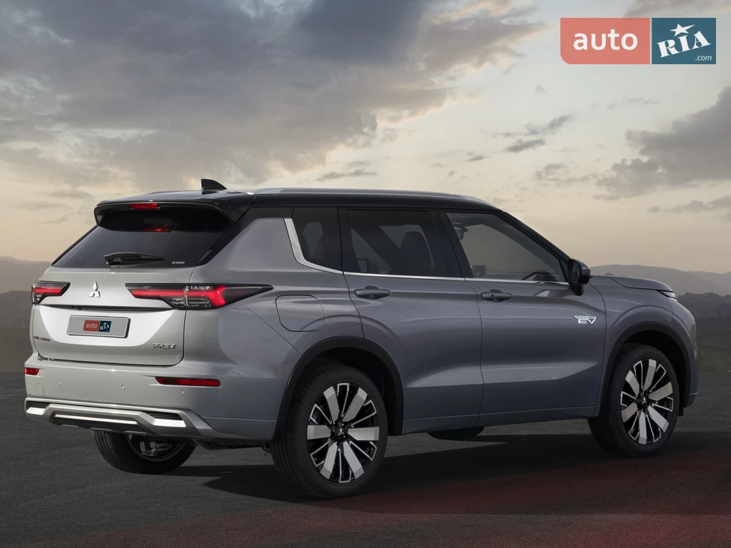 Mitsubishi Outlander Mitsubishi Outlander Intense