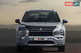 Mitsubishi Outlander 2.5 MiVEC CVT (184 к.с.) Business