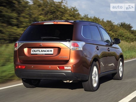 Mitsubishi Outlander