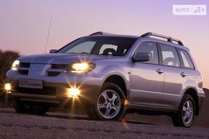 Mitsubishi outlander I покоління Кросовер