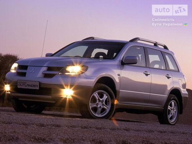  Outlander I покоління Кросовер