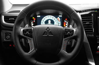 Mitsubishi Pajero Sport 2025 Instyle