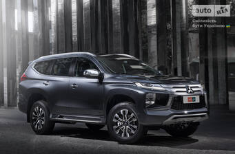 Mitsubishi Pajero Sport 2025 Instyle