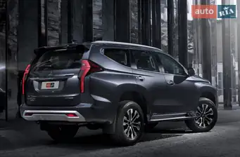 Mitsubishi Pajero Sport